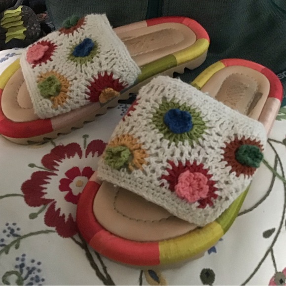 Farm Shoes - Farm brand slip on summer sandals, crochet sz 6.5-7